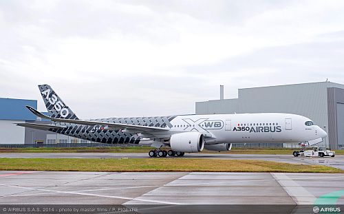 Airbus A350 XWB Carbon livery