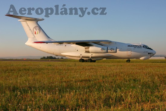 Iljušin Il-76TD - UR-BXS