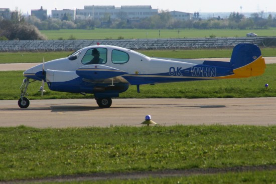 Let L-200D Morava - OK-WHN