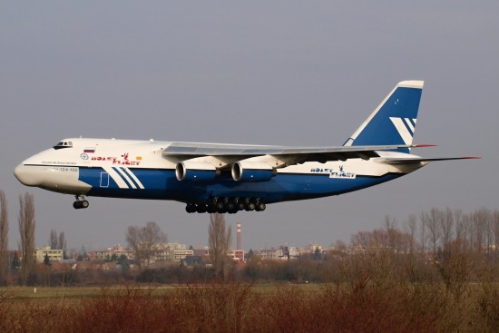 Antonov An-124-100 Ruslan - RA-82077