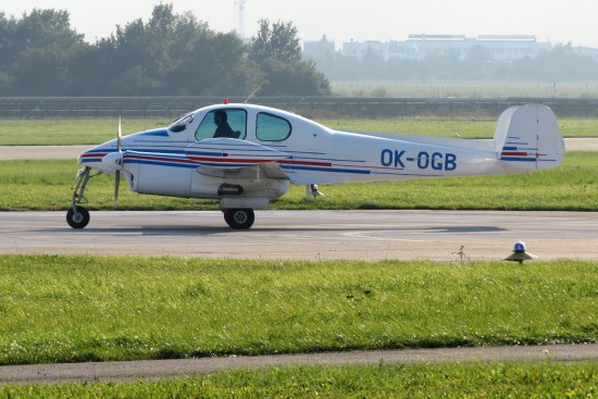 Let L-200D Morava - OK-OGB