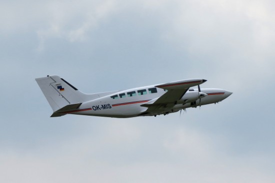 Cessna 402B - OK-MIS