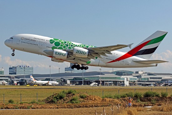 Airbus A380-861 - A6-EOK