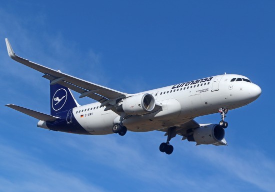 Airbus A320-214
