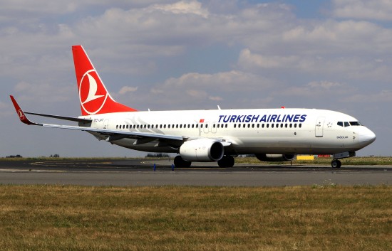 Boeing 737-8F2