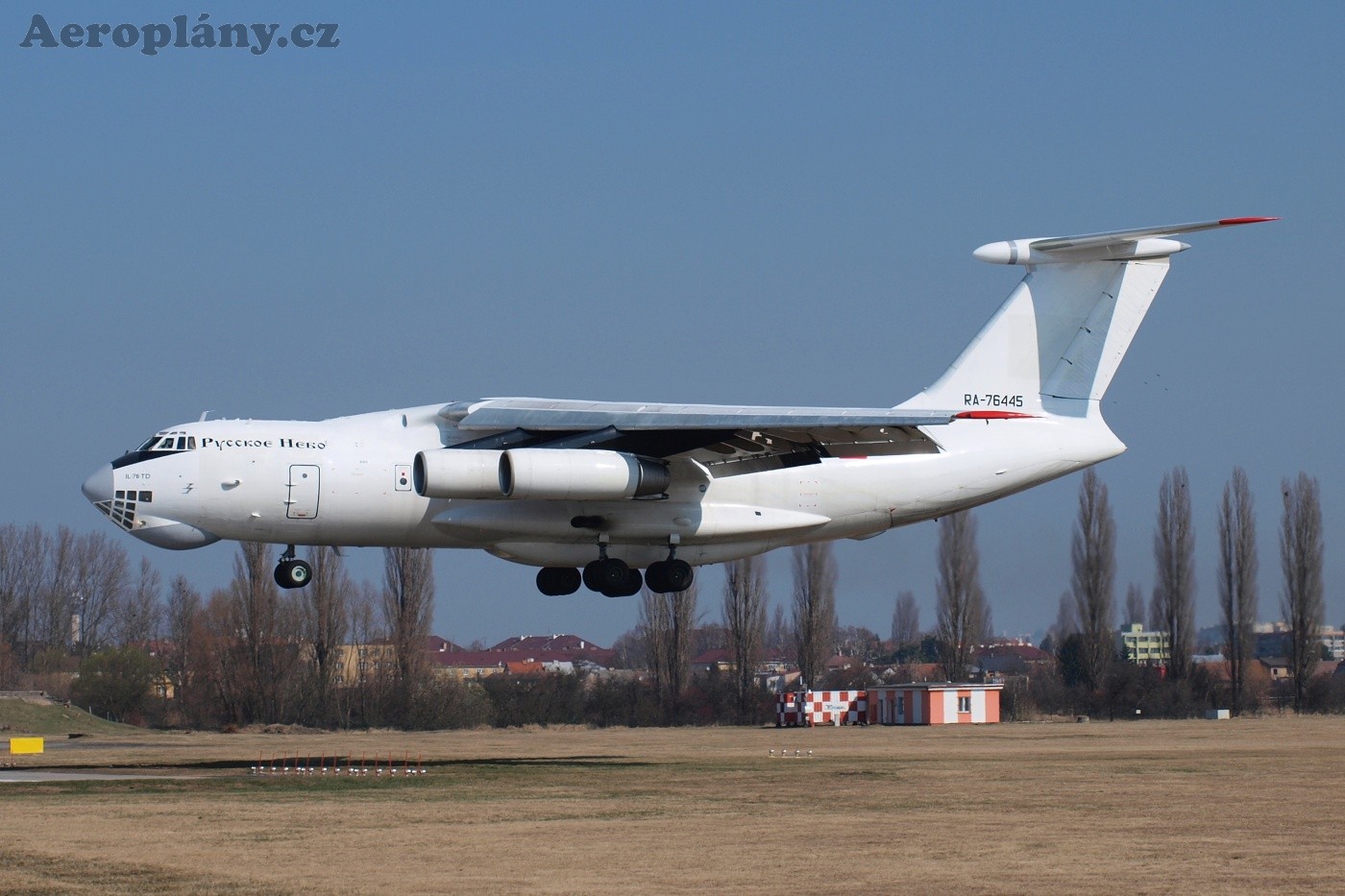 Iljušin Il-76TD - RA-76445