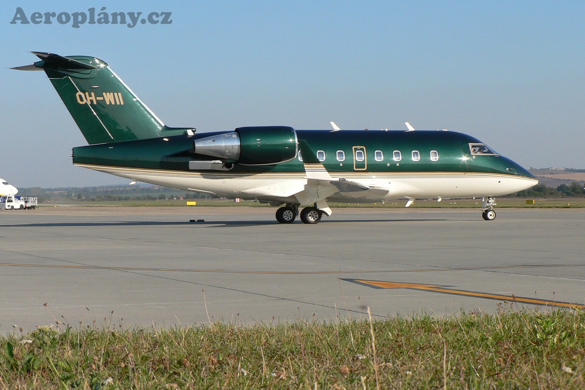 Canadair CL-600-2B16 Challenger 604 - OH-WII
