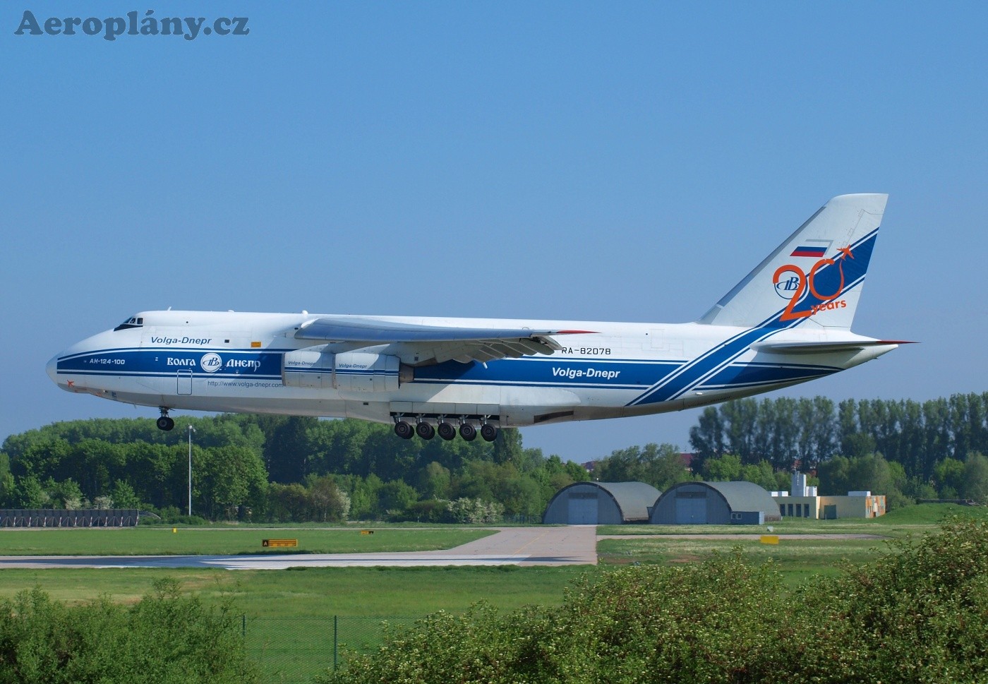 Antonov An-124-100 Ruslan - RA-82078