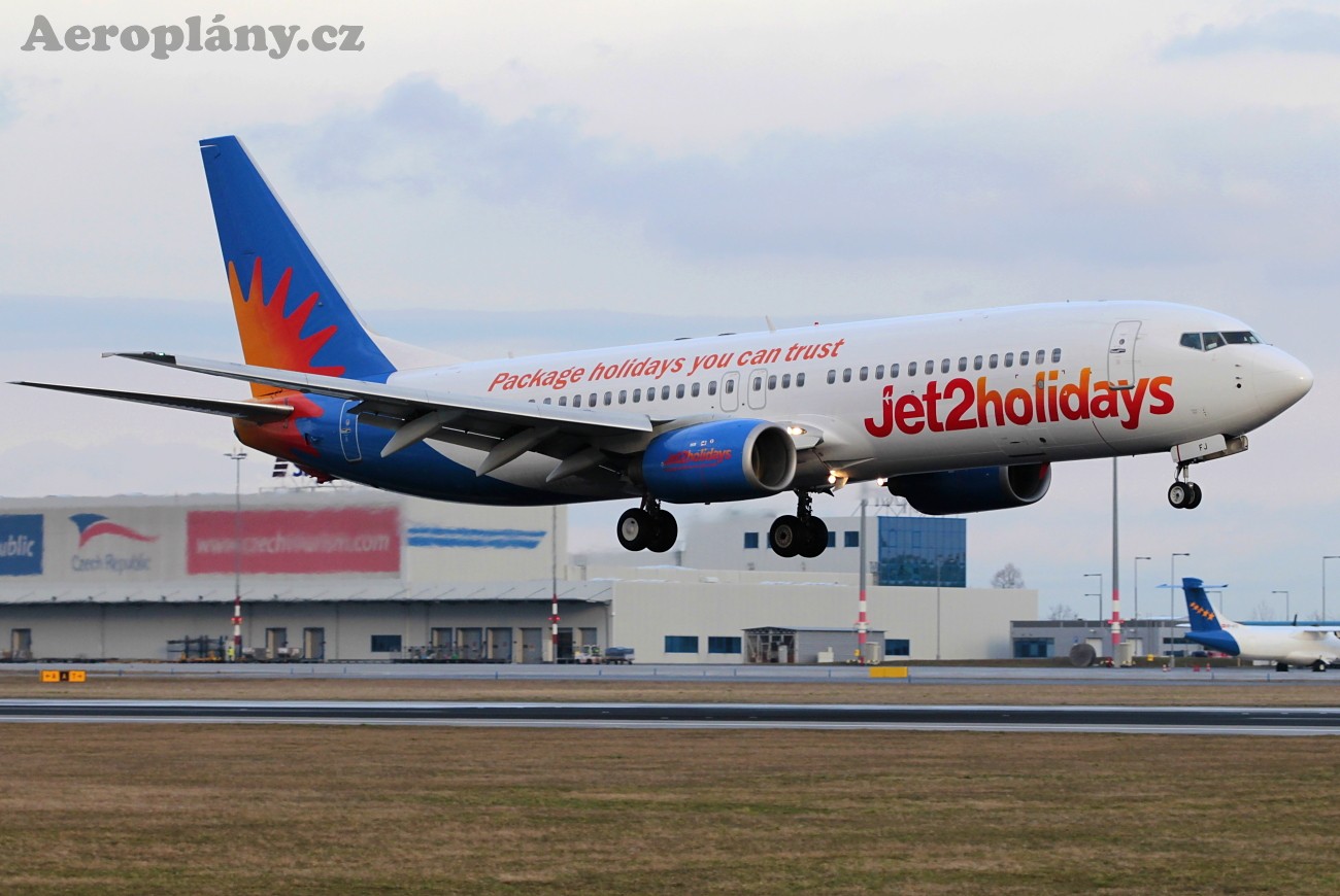 Jet2 Holidays     G-GDFJ