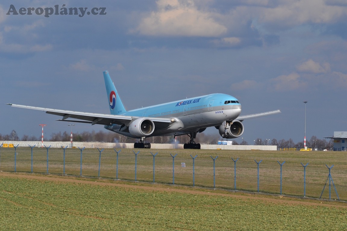 Boeing 777 Korean Air