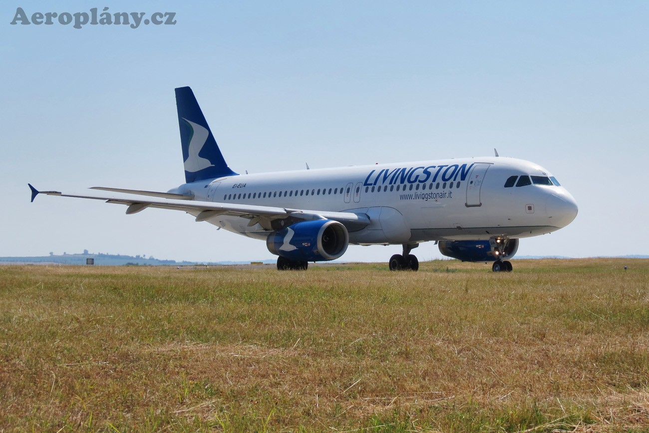 Airbus A320-232 - EI-EUA