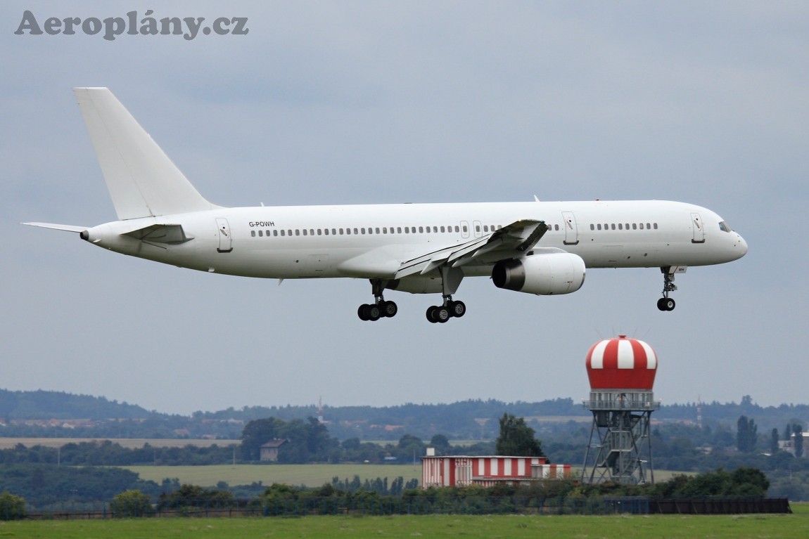 Boeing 757-256 - G-POWH