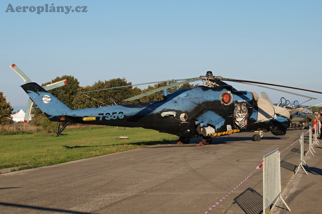 Mil Mi-24V "Hind-E" - 7353