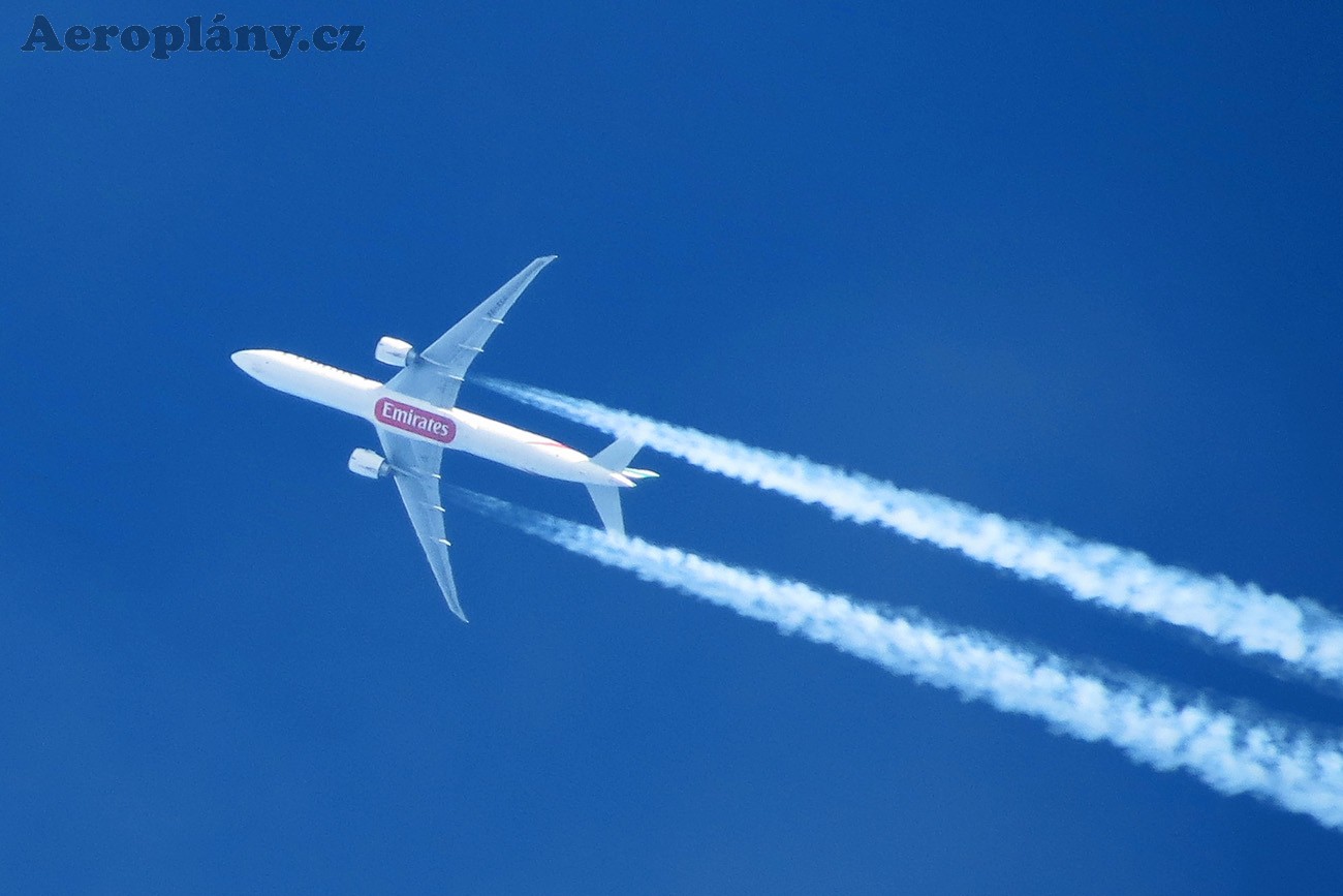 Boeing 777-36N/ER - A6-ECC