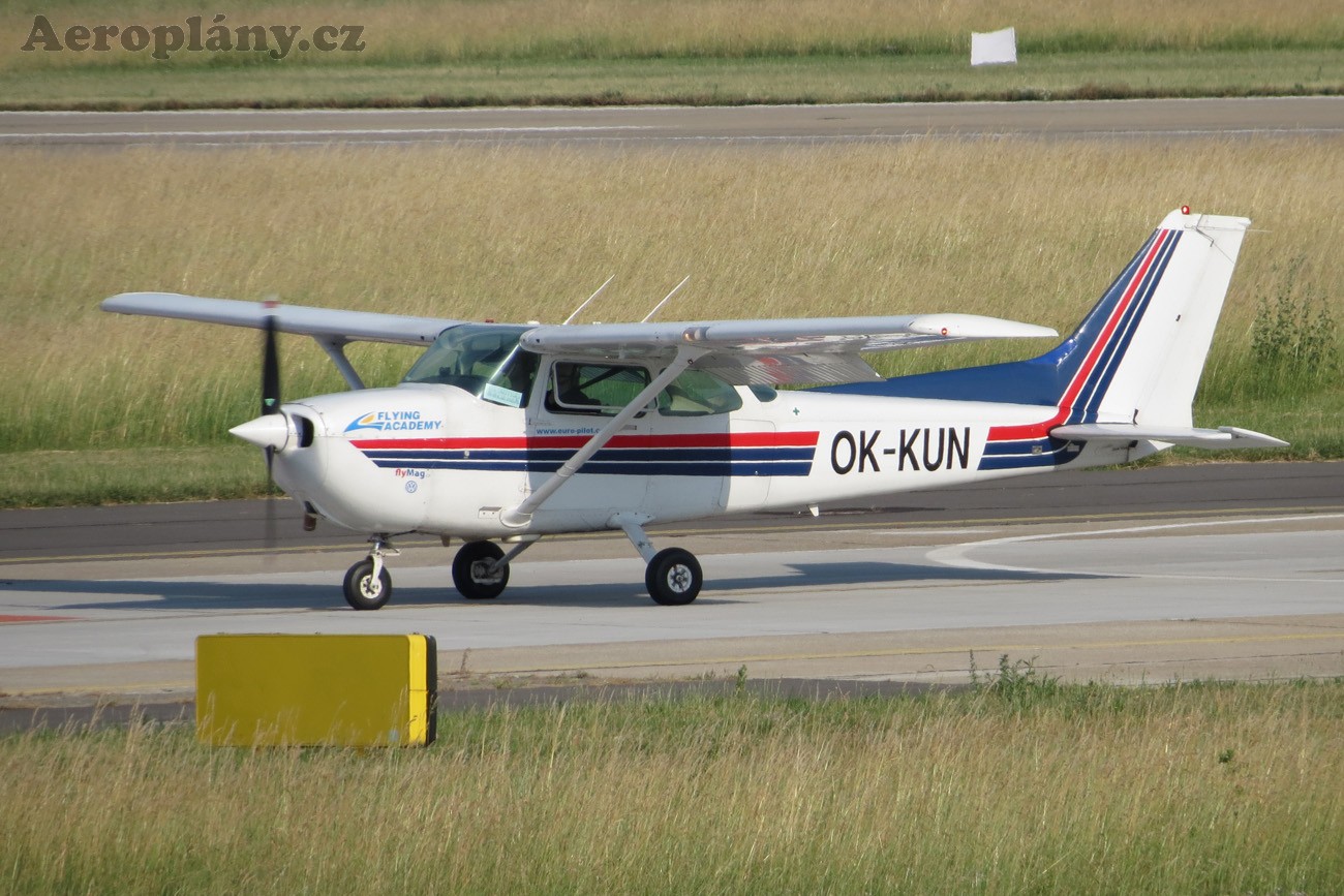 Cessna 172P - OK-KUN