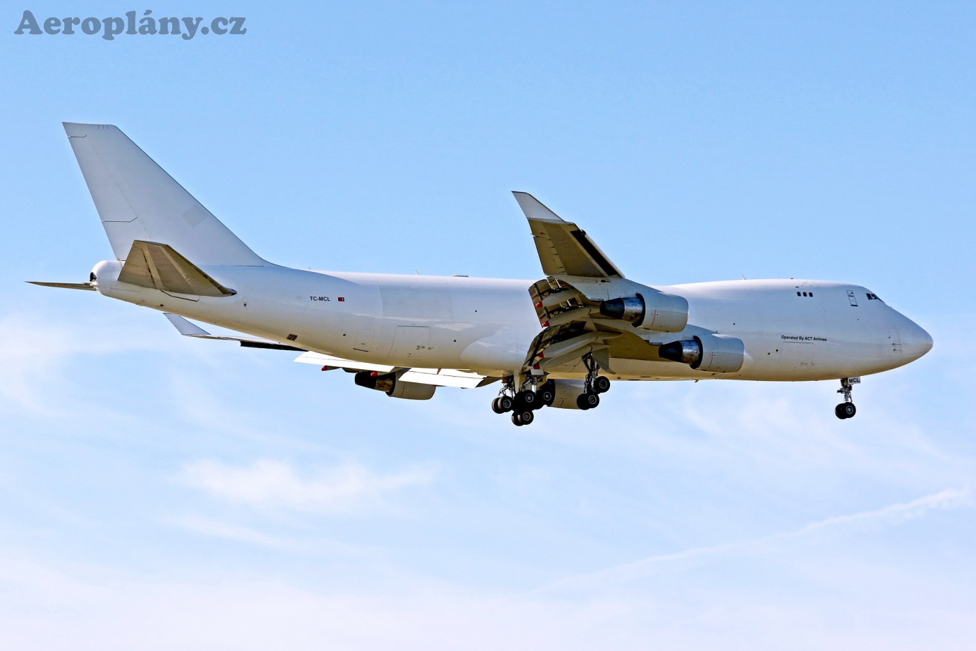 Boeing B747-412F - TC-MCL