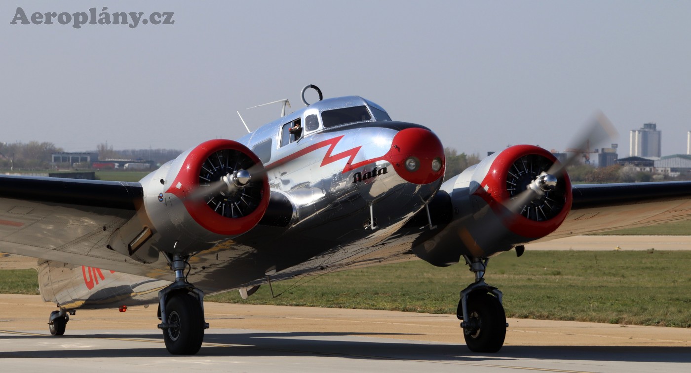 Lockheed 10-A Electra - N241M