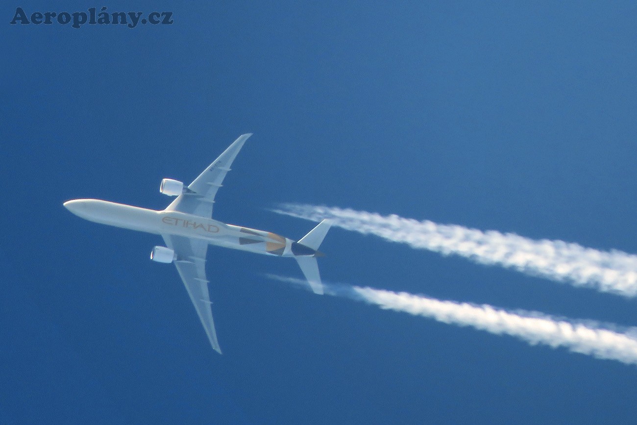 Boeing 777-3FX/ER - A6-ETA