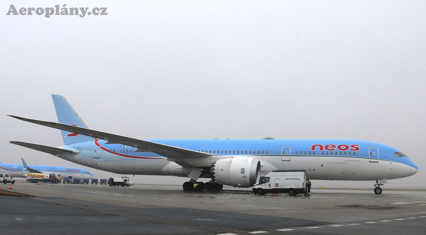 Boeing 787-9 Dreamliner - EI-XIN