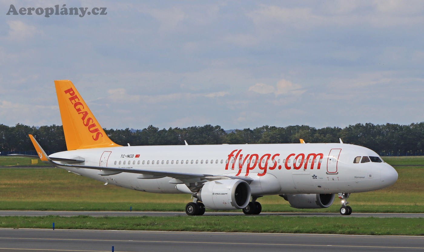 Airbus A320-251N