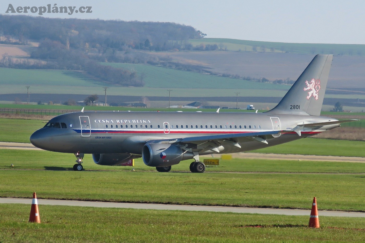 Airbus A319-115CJ - 2801