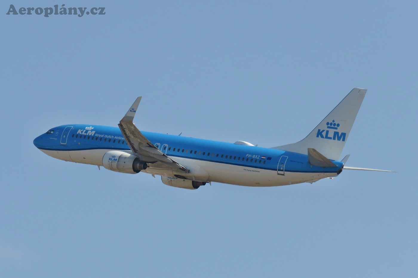 Boeing 737-8K2 - PH-BXZ